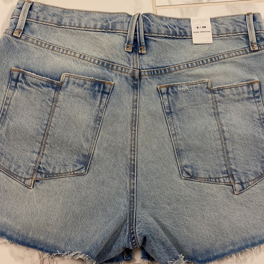 Good American jean shorts - Picture 4 of 5